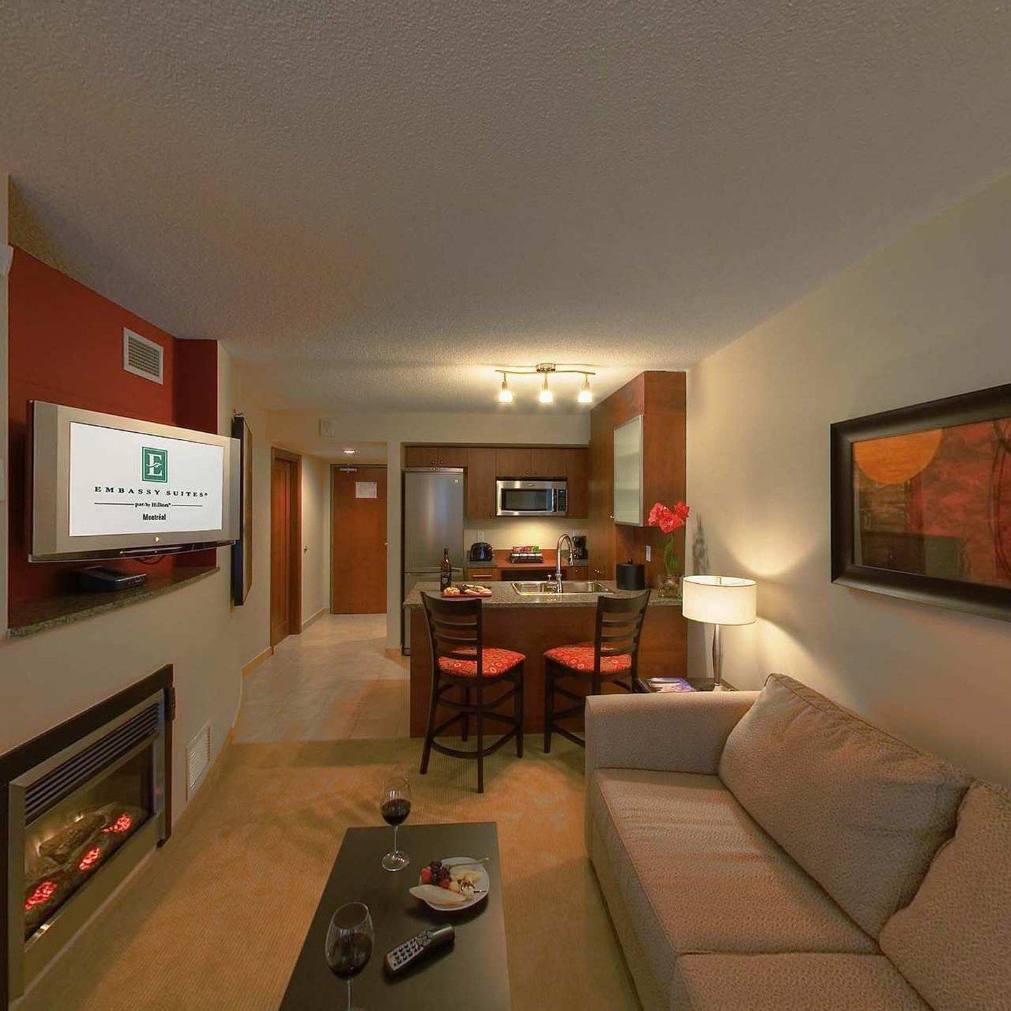 Embassy Suites By Hilton - Montréal Esterno foto